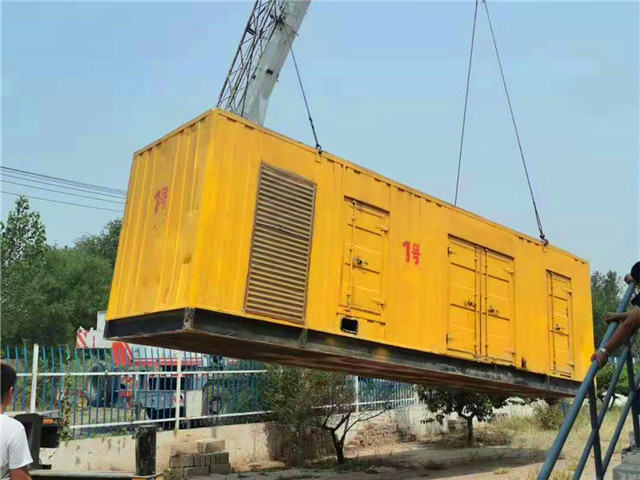 察布查尔300KW柴油发电机组油耗是多少？