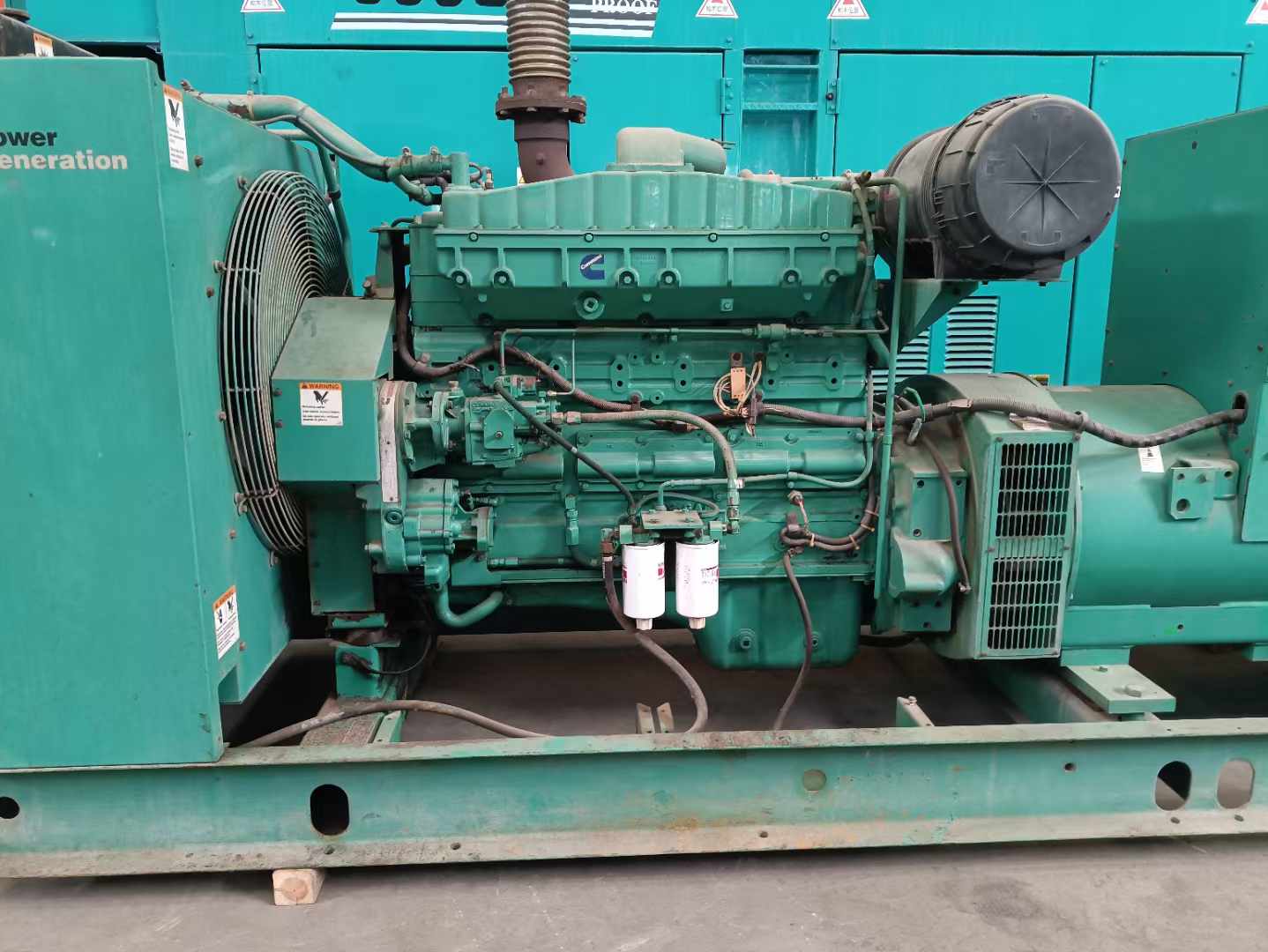 察布查尔过载会对 600kW 柴油发电机组造成哪些损害？