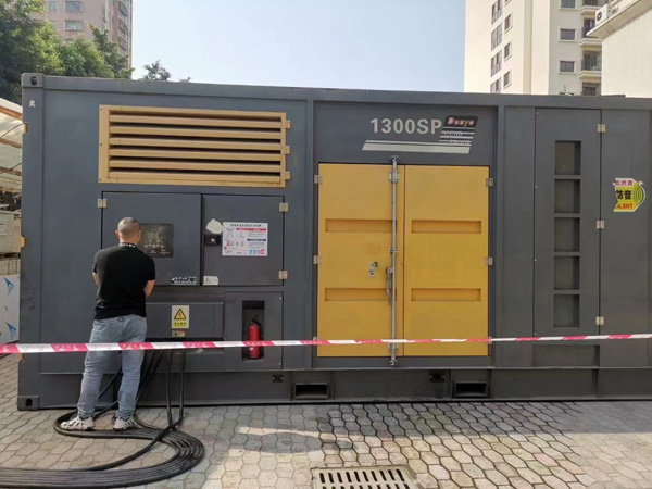 察布查尔500KW发电机组冬季应该配多大的启动电瓶？